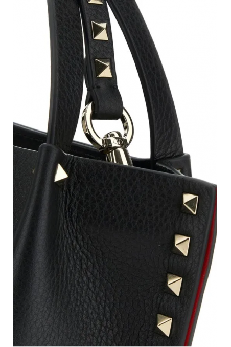 Valentino Skórzana torebka do ręki Rockstud w kolorze czarnym