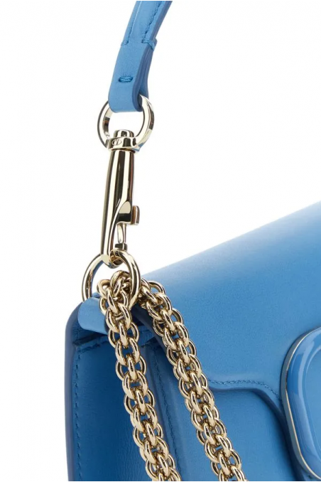 Valentino Mała torebka Locò ze skóry w kolorze niebieskim