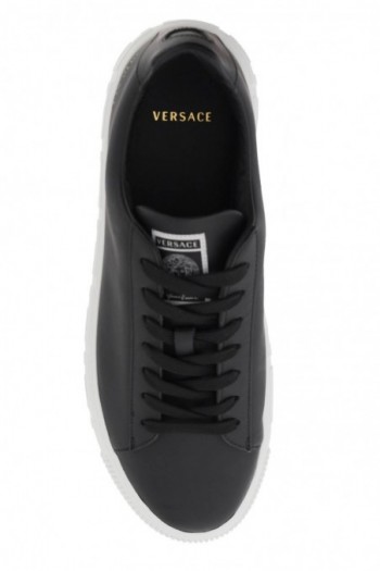 Versace Czarne skórzane sneakersy Greca