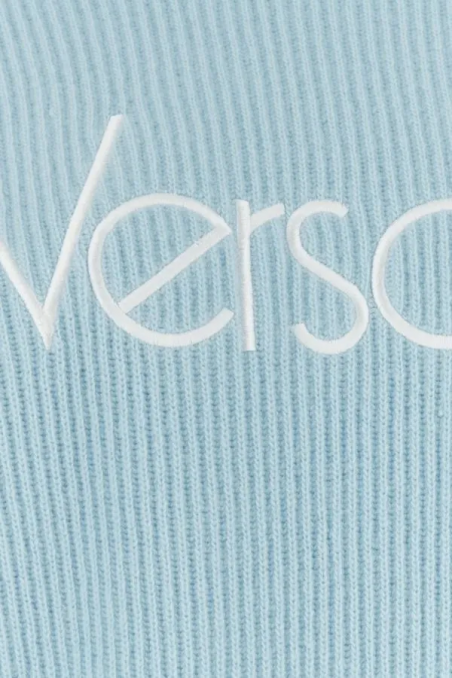 Versace Jasnoniebieski wełniany sweter z logo